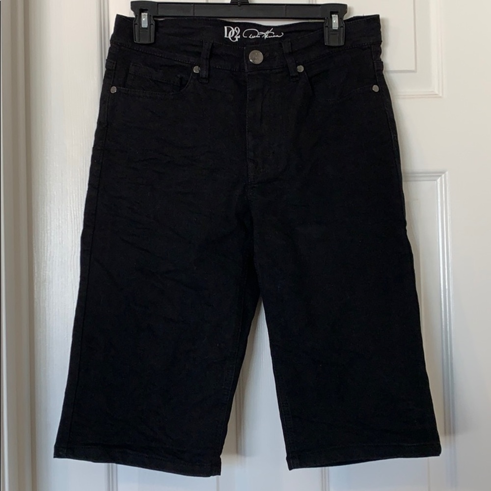 D & G shorts